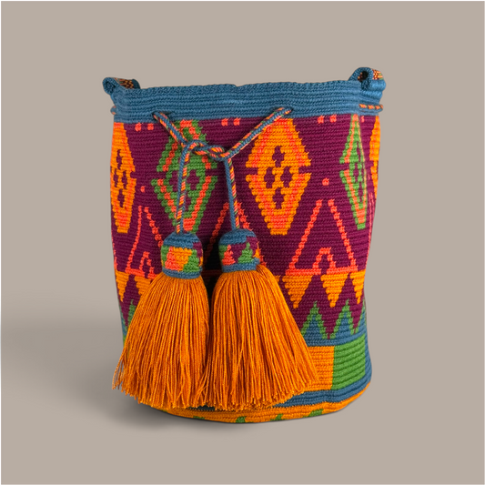 Mochila · Blue Purple Mountains and Valleys