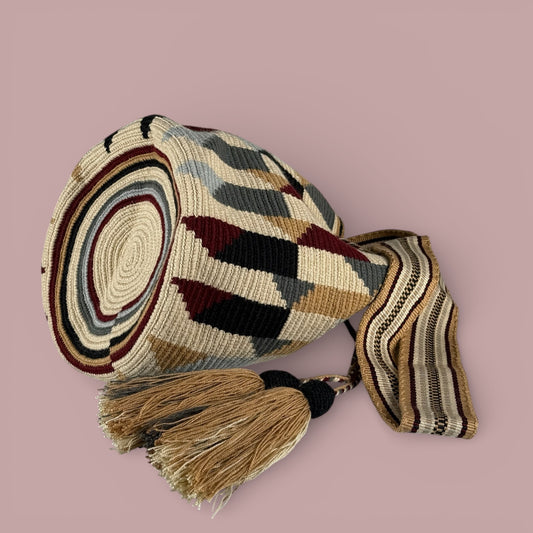 Mochila · Latte & Burgundy Linear Geometry