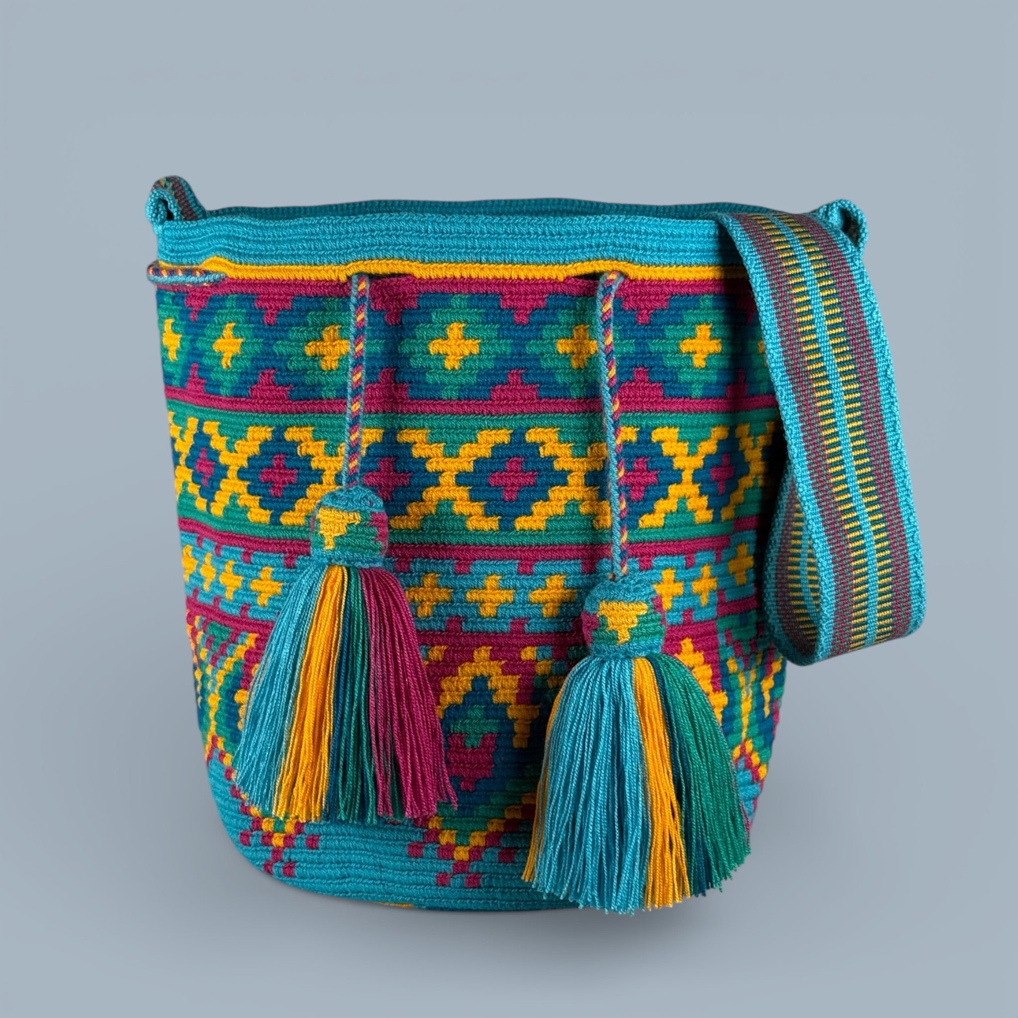 バッグ maaaaai Mochila · Turquoise Yellow & Green Diamond Pattern – Laka Chaka