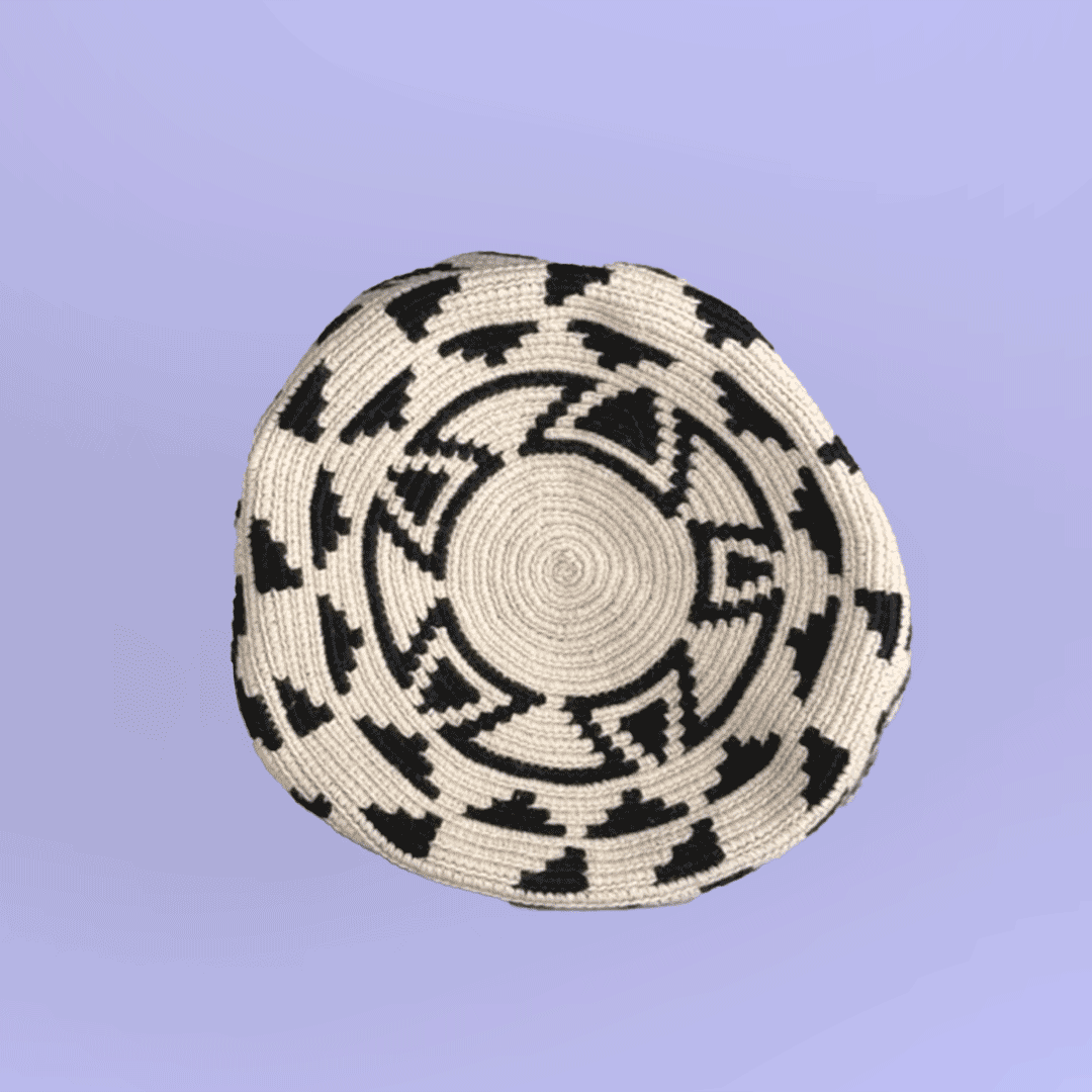 Wayuu Shoulder bag black ivory x diamonds