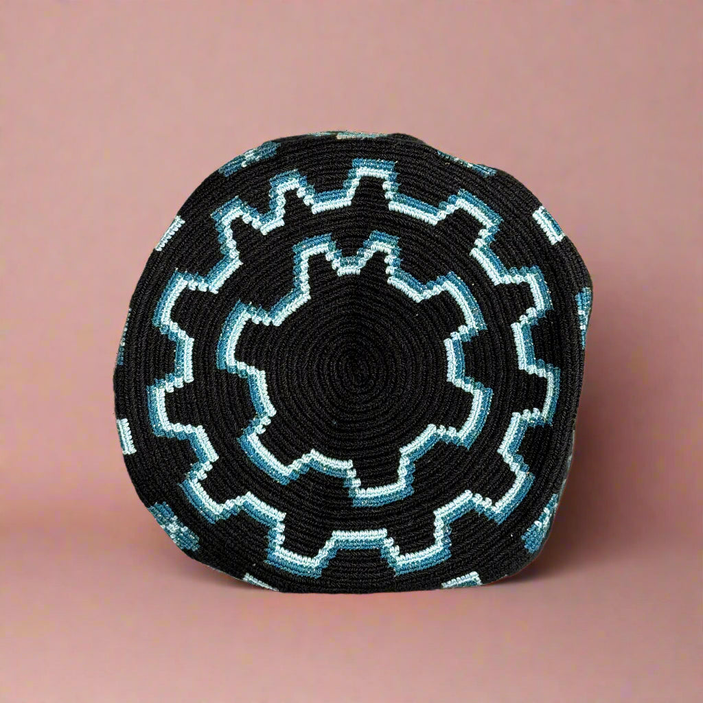 wayuu bag bottom black blue silve