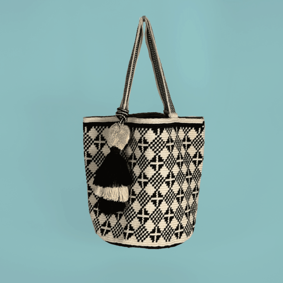 Wayuu Tote bag black ivory diamond cross