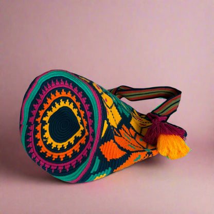 Wayuu Tote blue green pink star of life