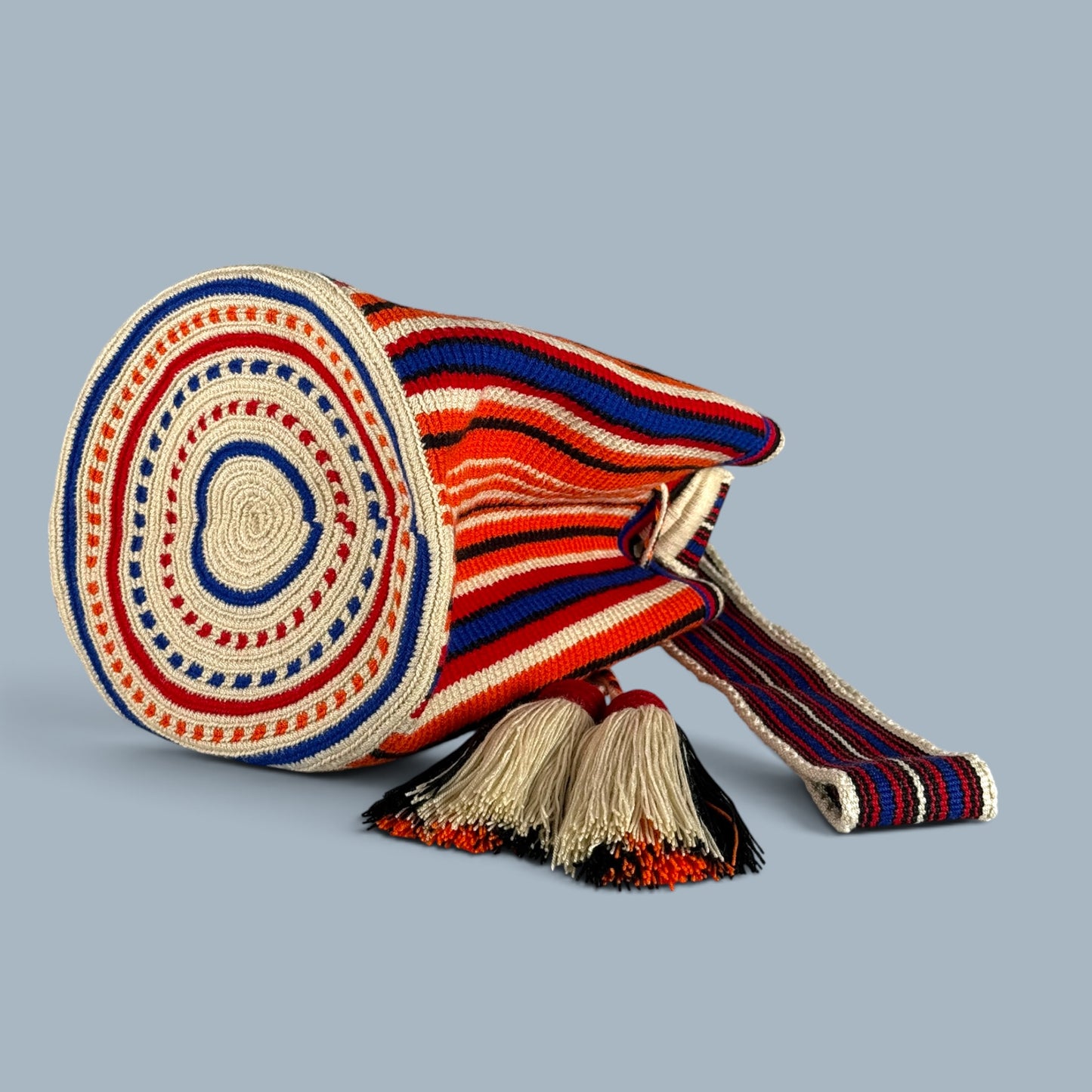 Mochila · Natural Red Orange Blue stripes