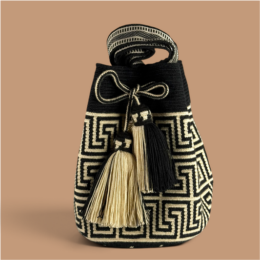 Mochila · Black Natural Labyrinth
