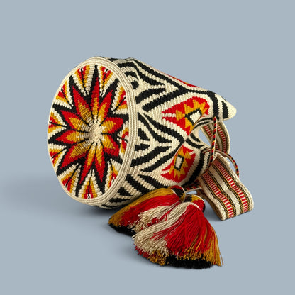 Mochila · Black Chevron Red Gold Community Symbol