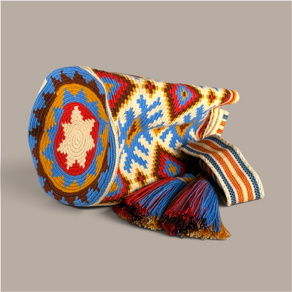 Mochila · Natural Blue Red Crossing Diamonds