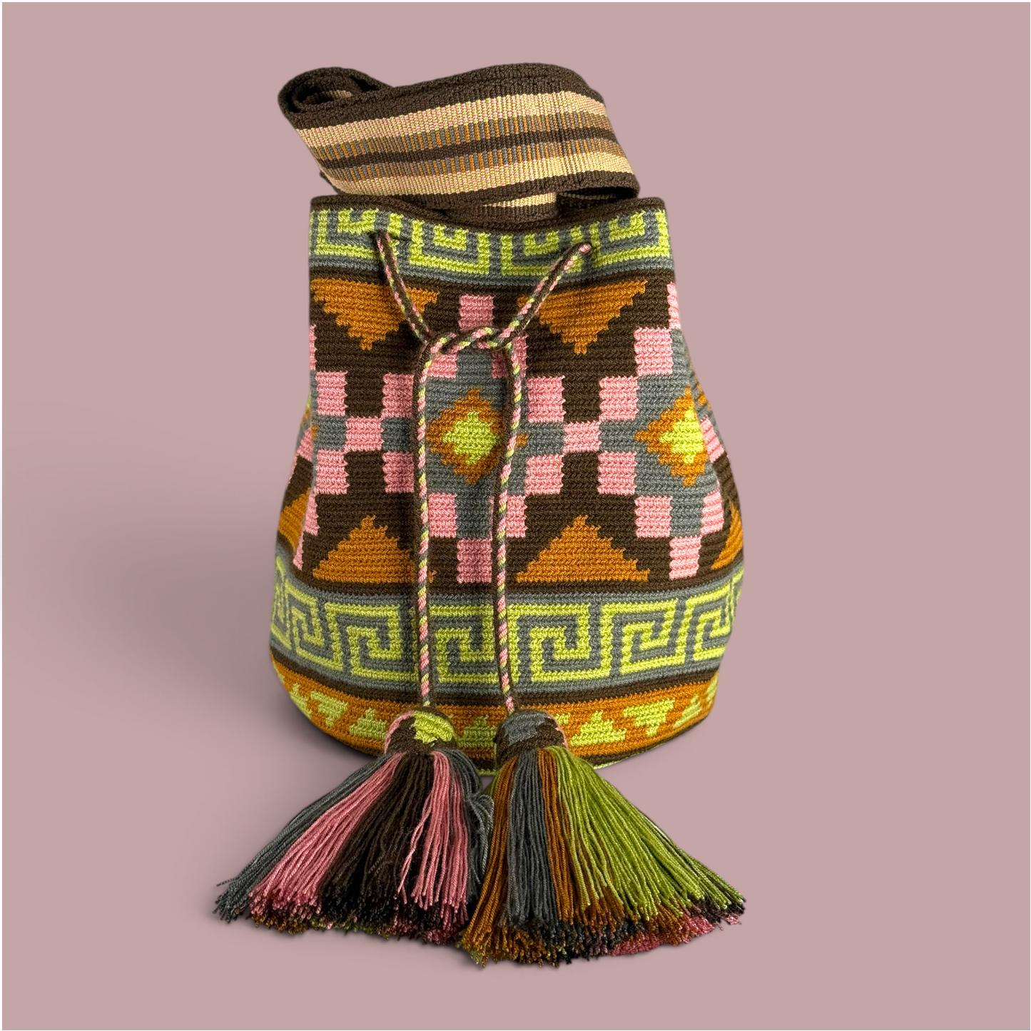 Mochila · Brown Pink Diamonds Lime Labyrinth