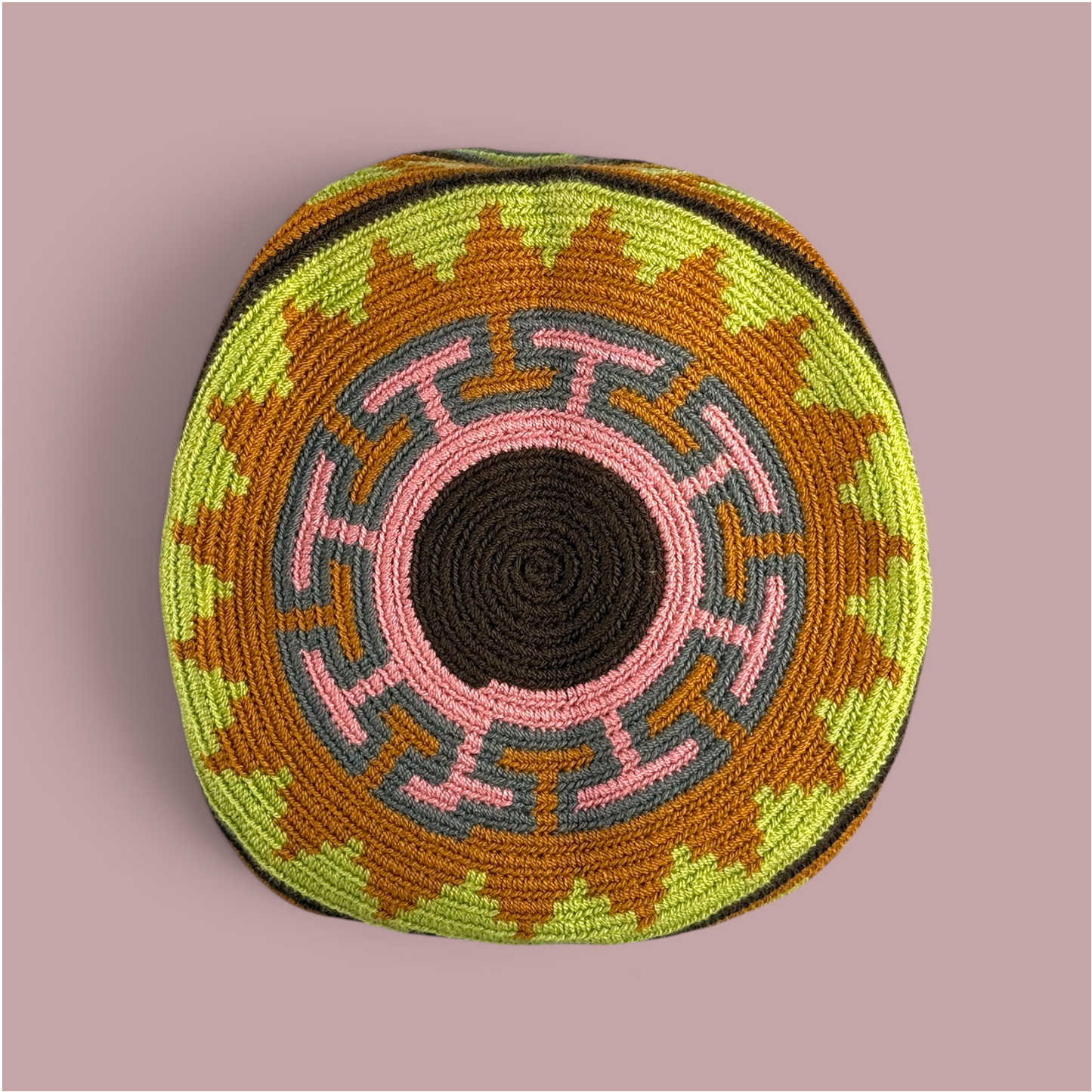 Mochila · Brown Pink Diamonds Lime Labyrinth
