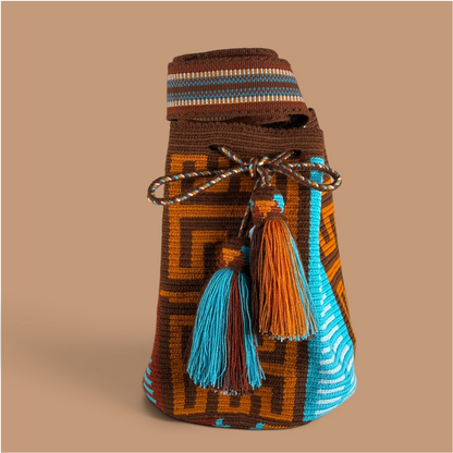 Mochila · Brown Gold Turquoise Labyrinth Pathways