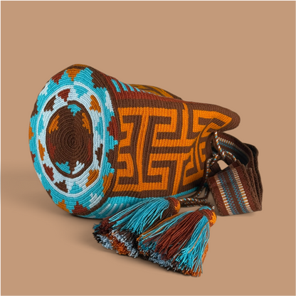 Mochila · Brown Gold Turquoise Labyrinth Pathways