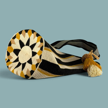 Tote • Natural Gold Black Columns