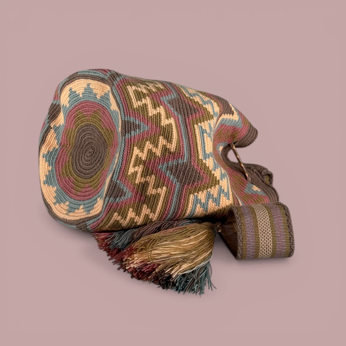 Mochila · Latte Peach Rose Community Pathways