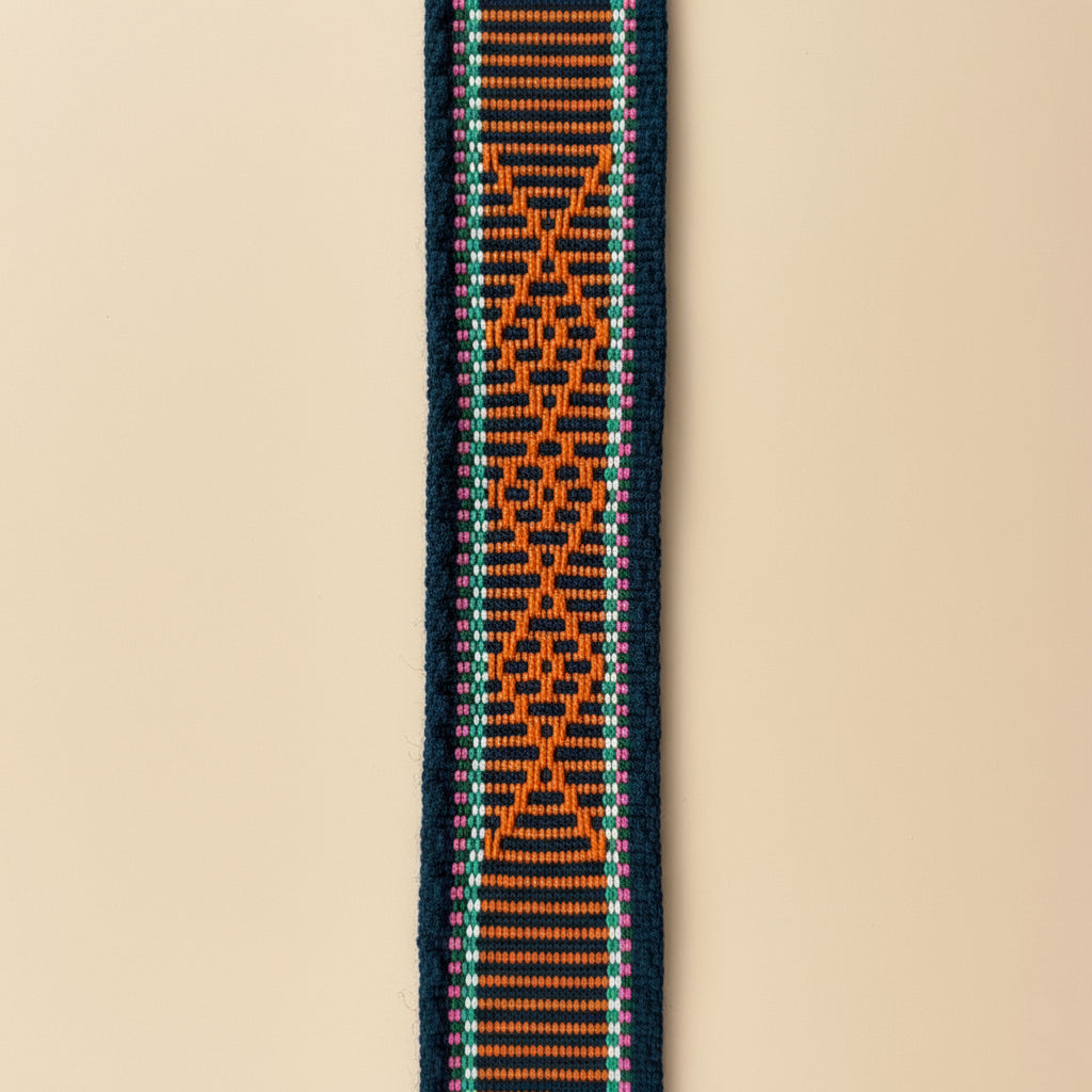 strap detail