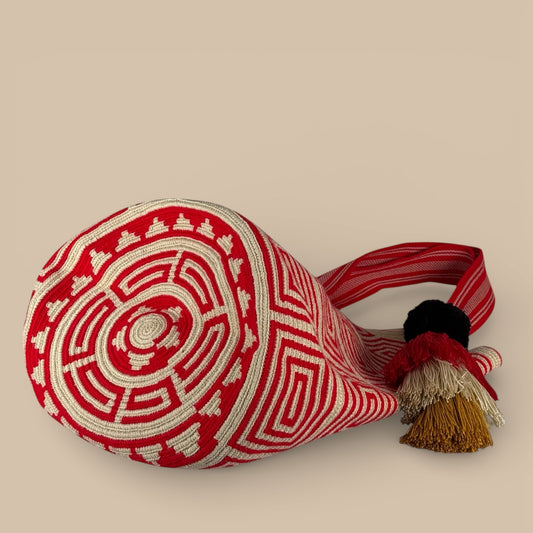 Tote • Natural Red Labyrinths