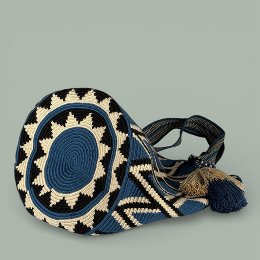 Tote · Blue Natural Diamond