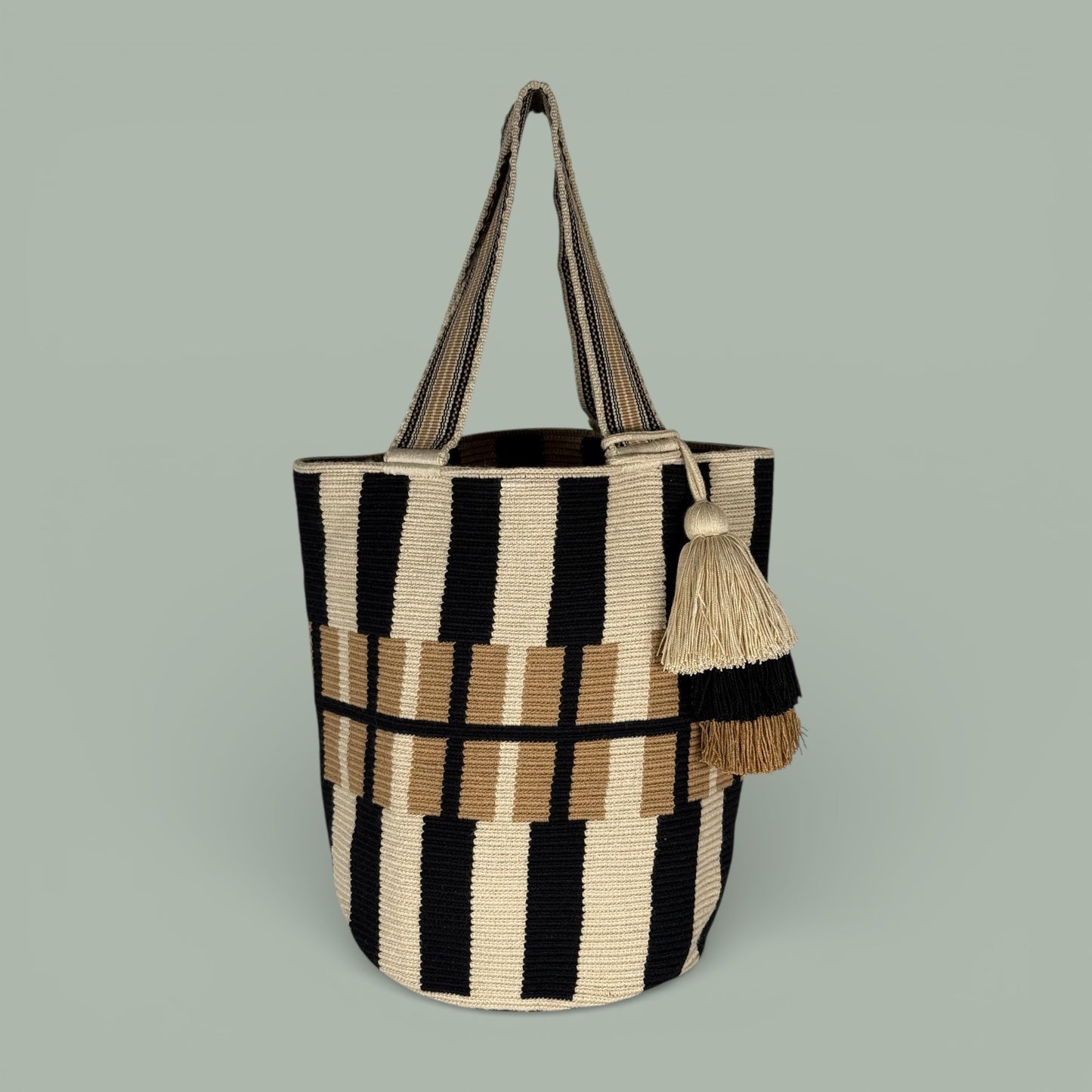 Tote · Natural Offset Black Latte Bars