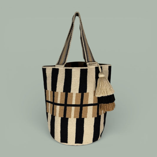 Tote · Natural Offset Black Latte Bars