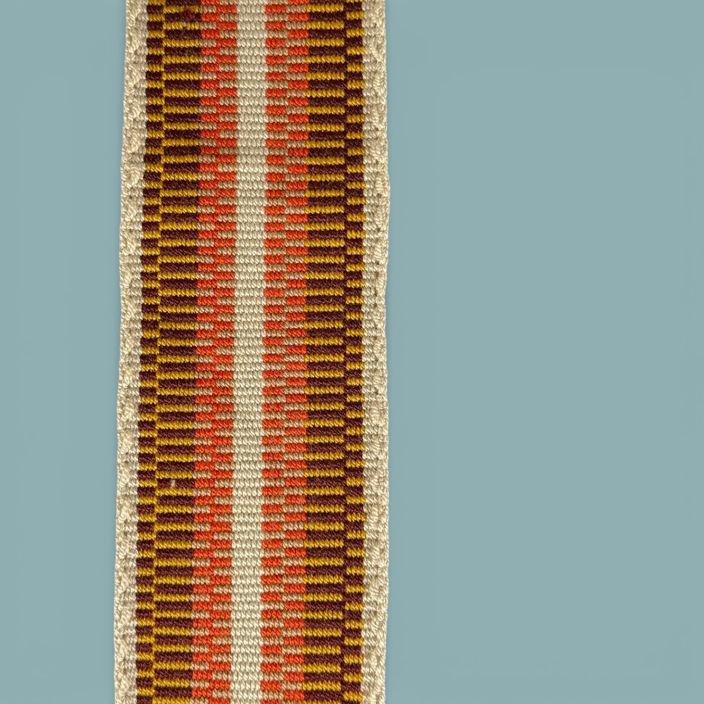 Mochila · Orange Pathways