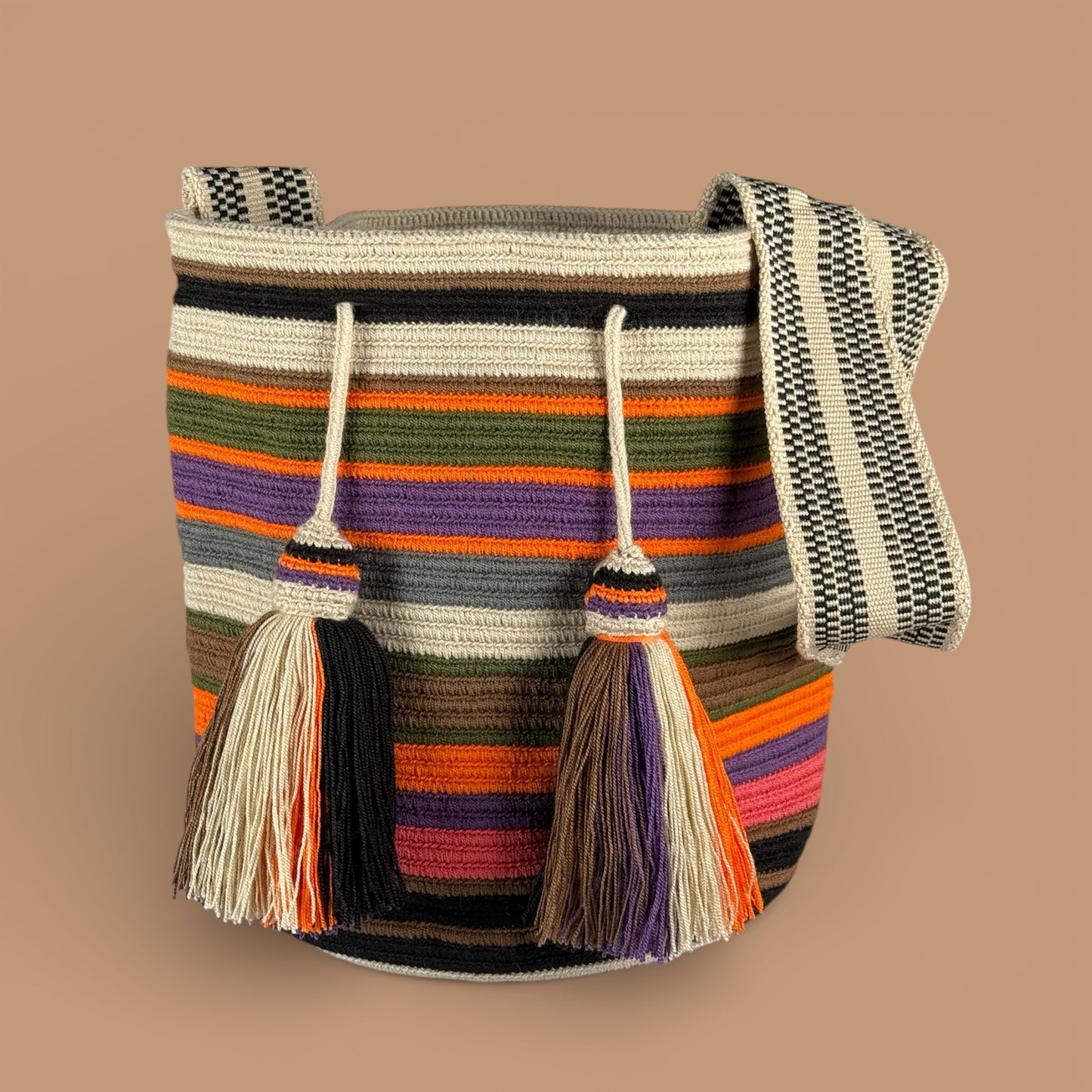 Mochila · Natural Pink Earthy Rings