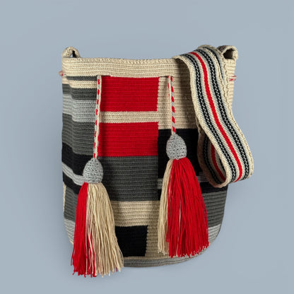 Mochila · Natural Grey & Red Squares