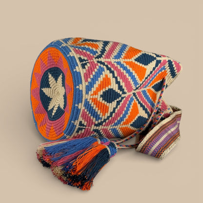 Mochila · Natural Orange & Blue Blossom Diamond