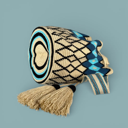 Mochila · Ivory Blue & Teal Diamond Pattern