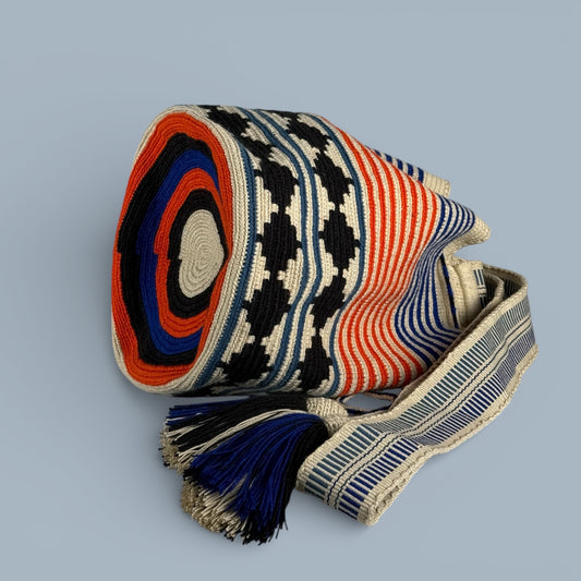 Mochila · Natural Blue & Red Lines Black Diamond