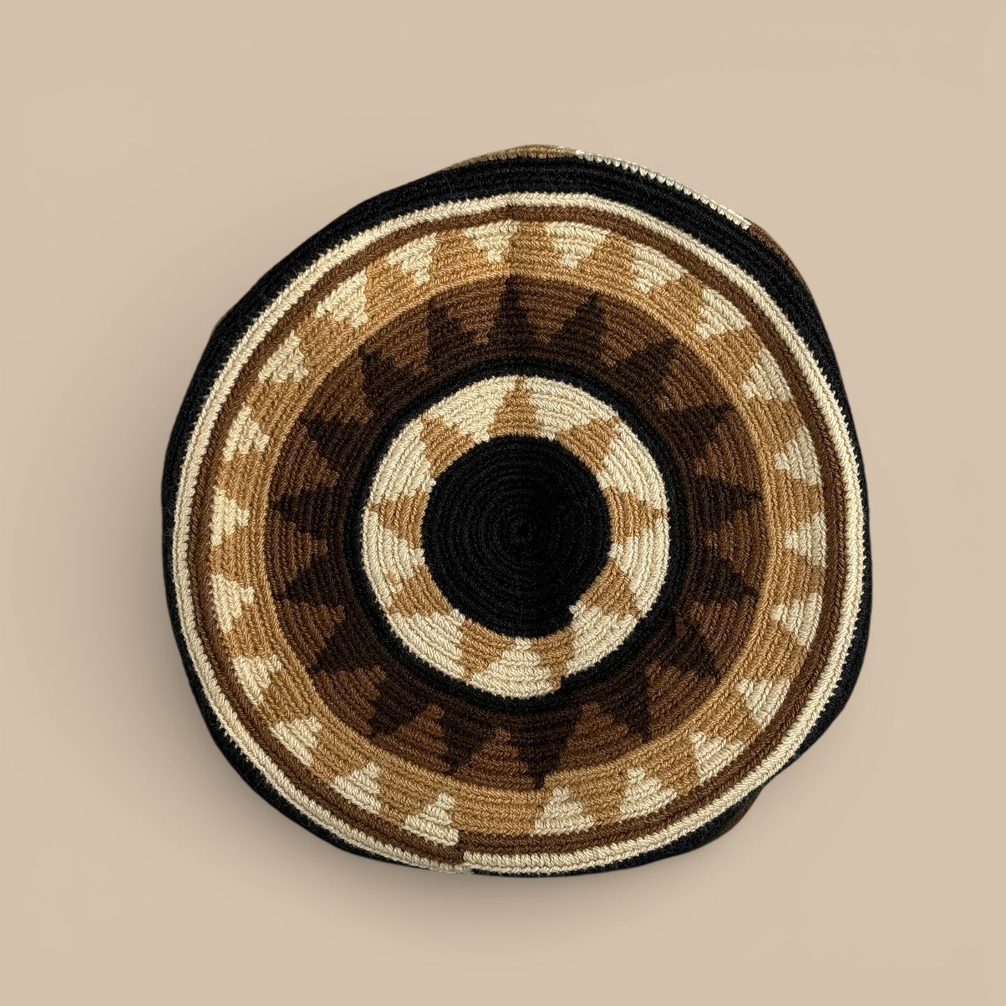 Mochila · Brown & Black Chevron