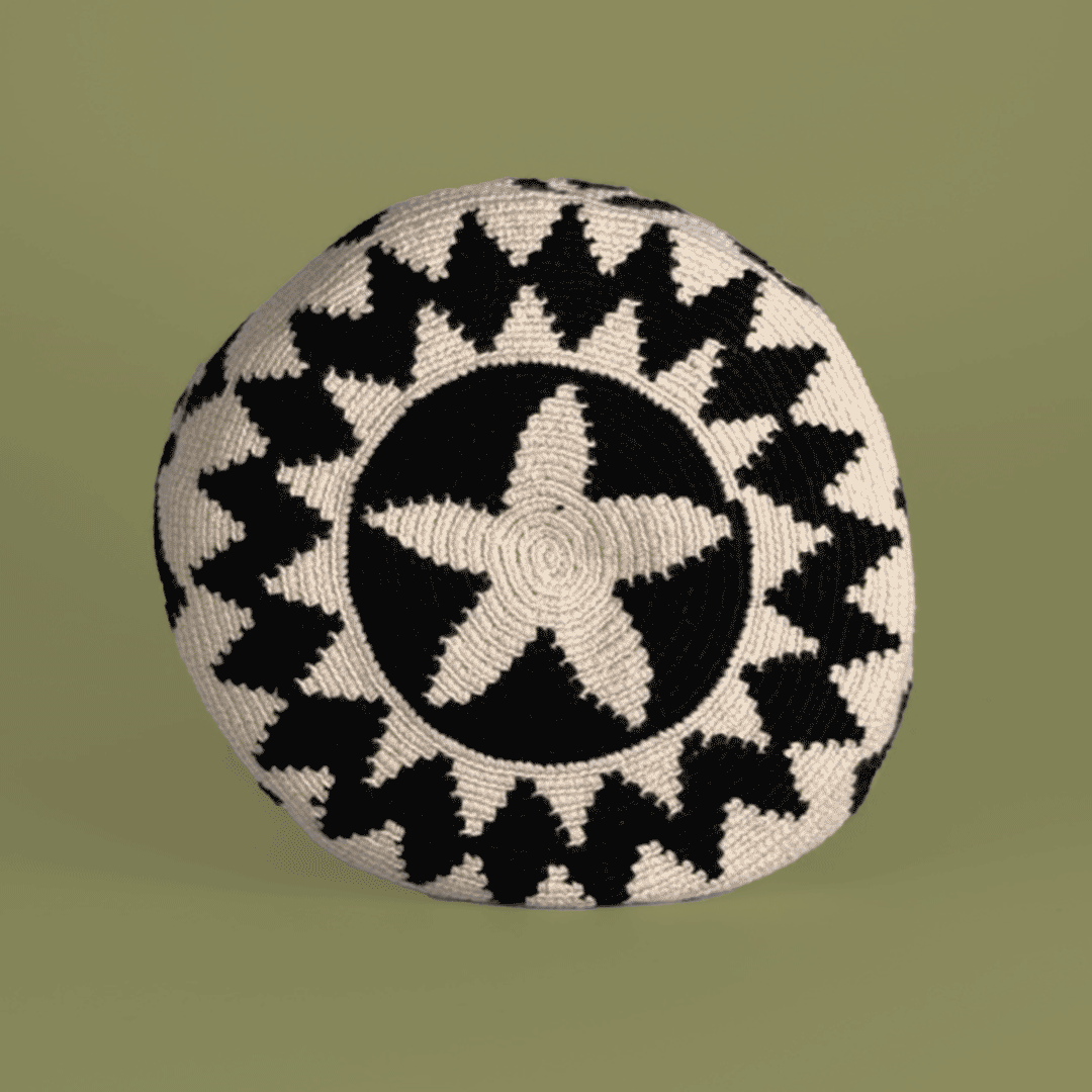Wayuu Shoulder bag black ivory chevron