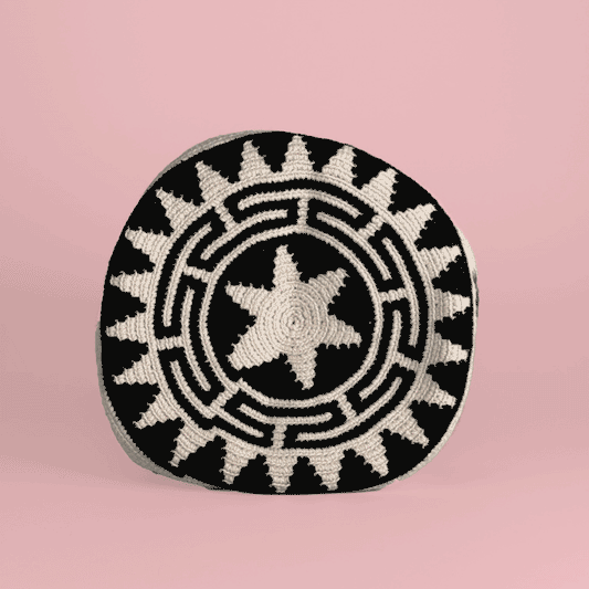 Wayuu shoulder bag ivory black flowers
