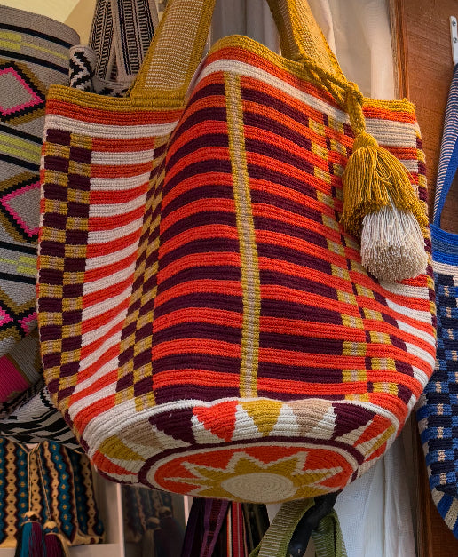 Wayuu Tote orange tone lines