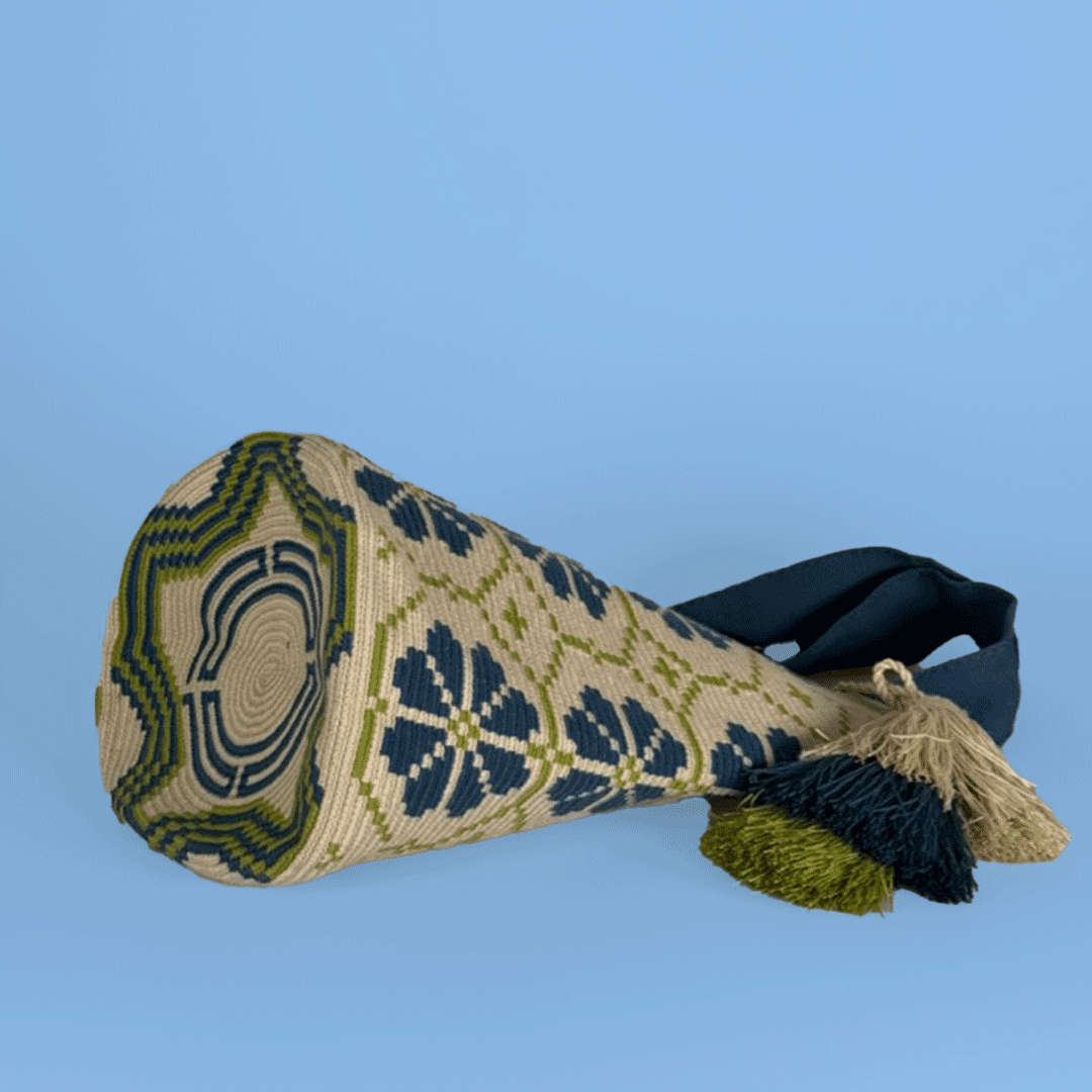 Wayuu Tote bag ivory blue green flowers